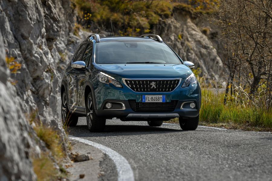  Peugeot 2008 Crossway 2017 года  (фото 11 из 26)